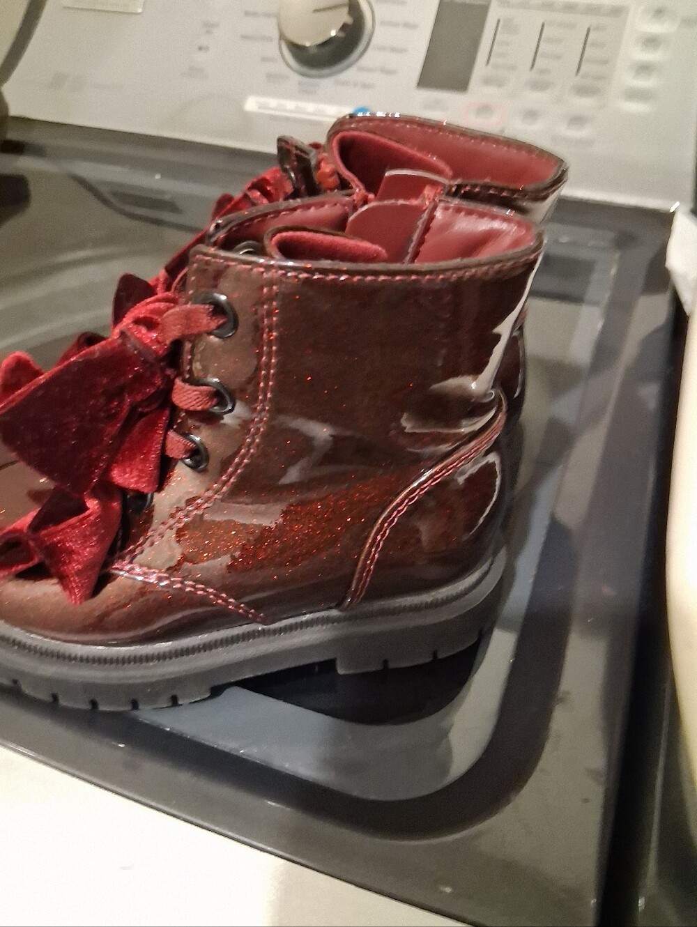 Shoes - Picture 2 of 9